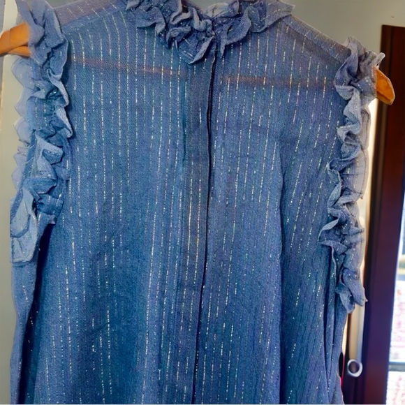 7 for All Mankind Sleeveless Ruffle Trim Shirt Denim and Gold Extra Small NWT - Picture 9 of 16